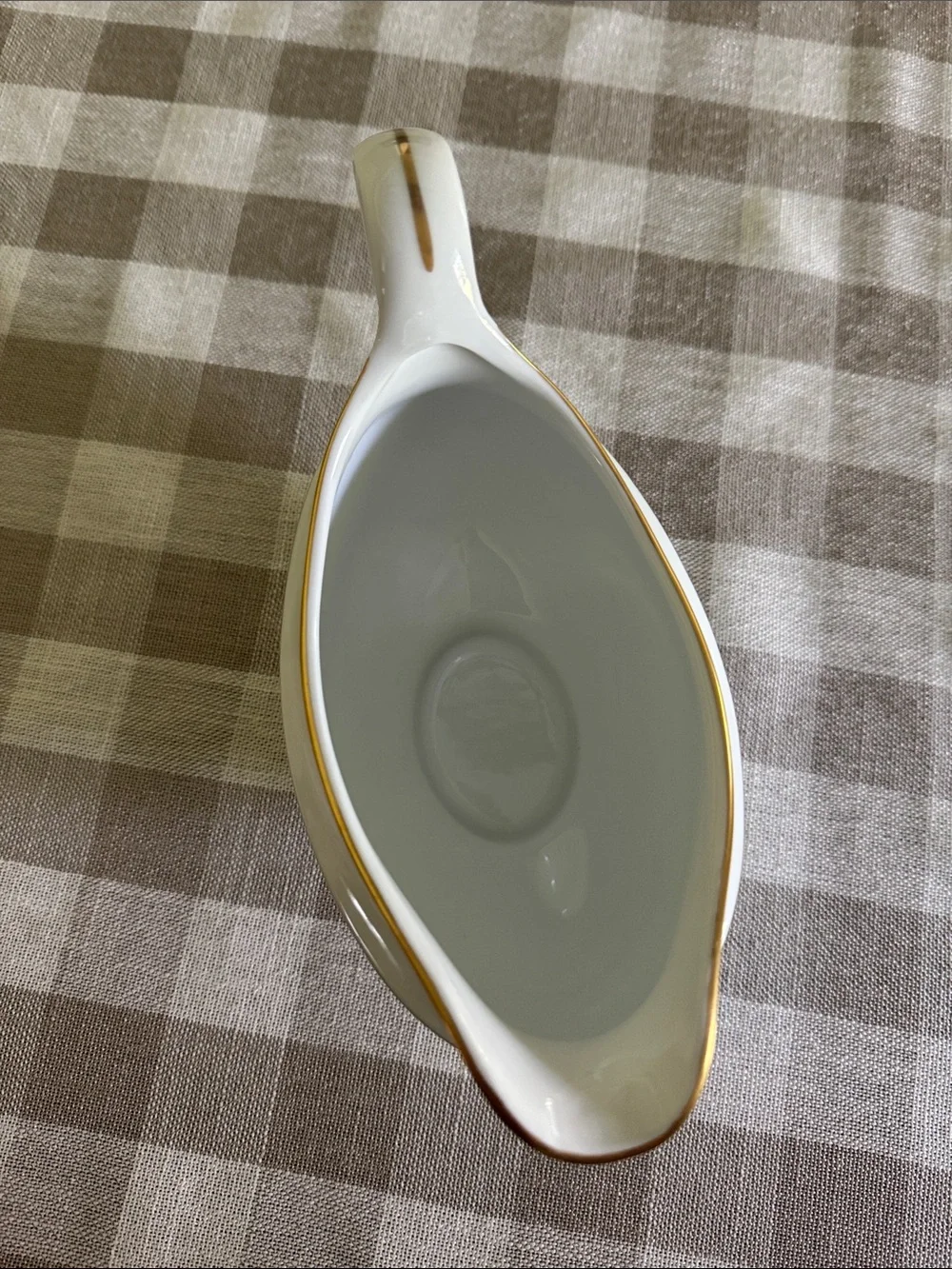 Wedgwood Embassy Collection Southbury Gravy Boat with Navy and Gold Banding